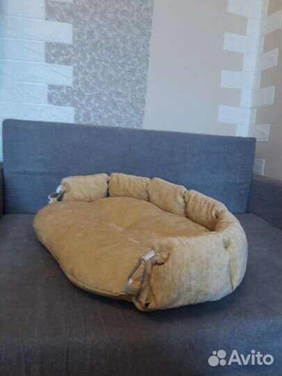 Лежанка для маленьких собак или кошек