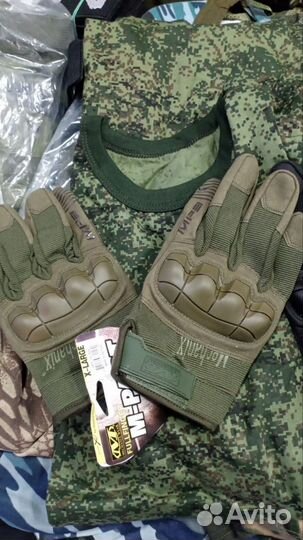 Тактические перчатки с пальцем