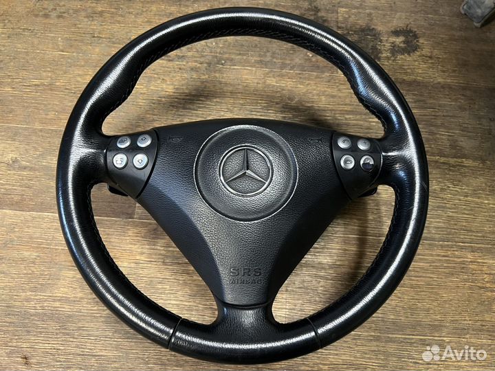 Руль Mercedes W203 Спорт с лепестками