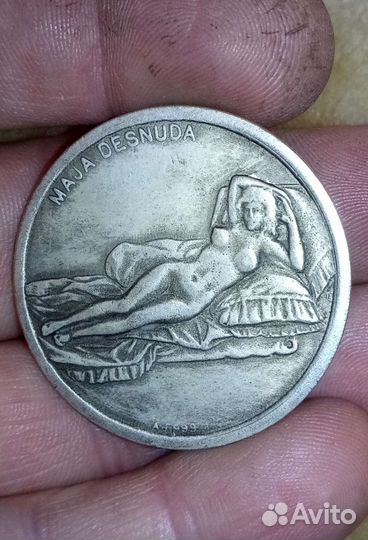 Монета Да Винчи