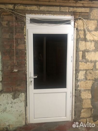 Дверь пластиковая