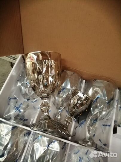 Набор бокалов