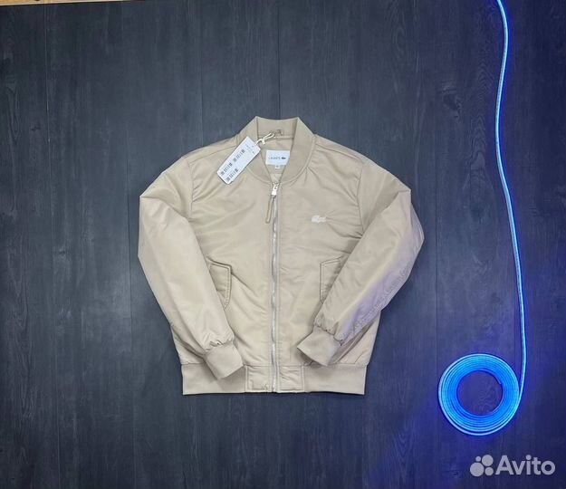 Бомбер Lacoste Old Money