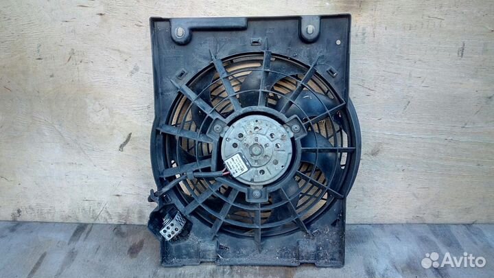Вентилятор кондиционера 90570741 На Опель Астра Г