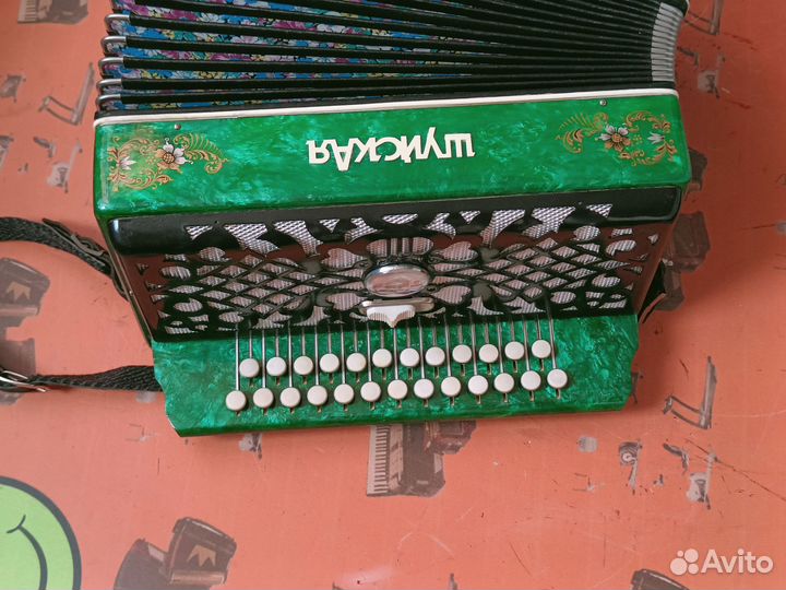 Гармонь Шуйская новая красотка