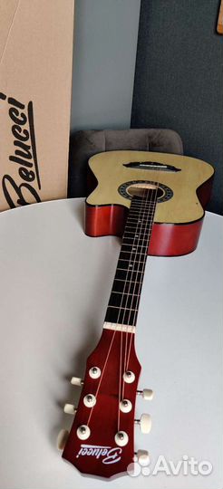 Гитара + чехол и медиатор