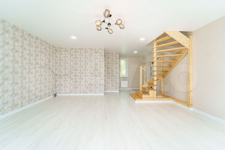 Дом 78,6 м² на участке 6,5 сот.