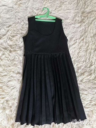 Сарафан школьный новый, фирма, юные фантазеры