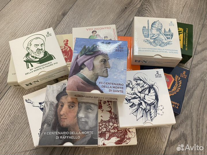 Памятные монеты Ватикан