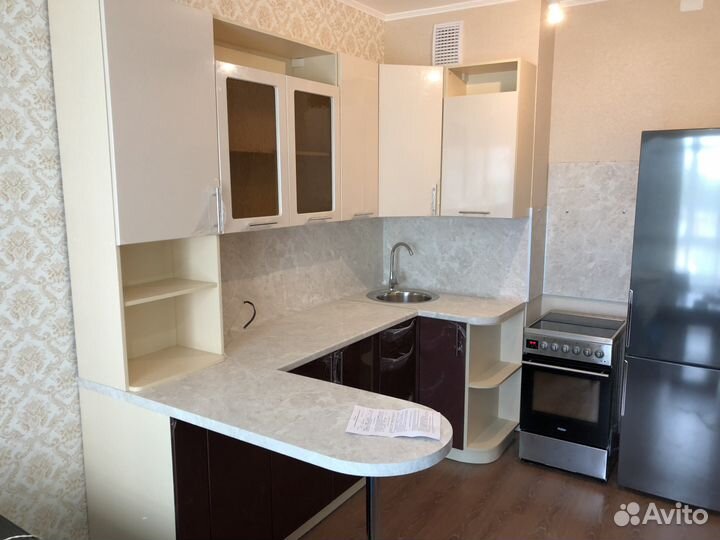 Кухня мдф 2,2х1,1м от производителя