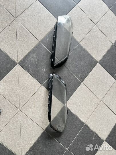 Стекла фар wv passat b7