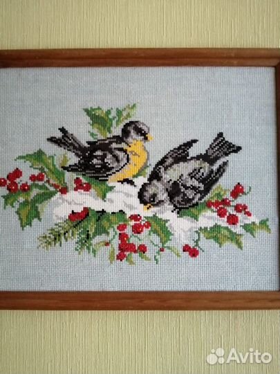 Картина вышитая