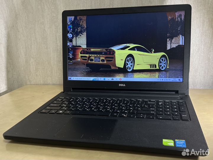 Игровой ноутбук Dell i3/4GB/256GB/SSD/2видеокарты