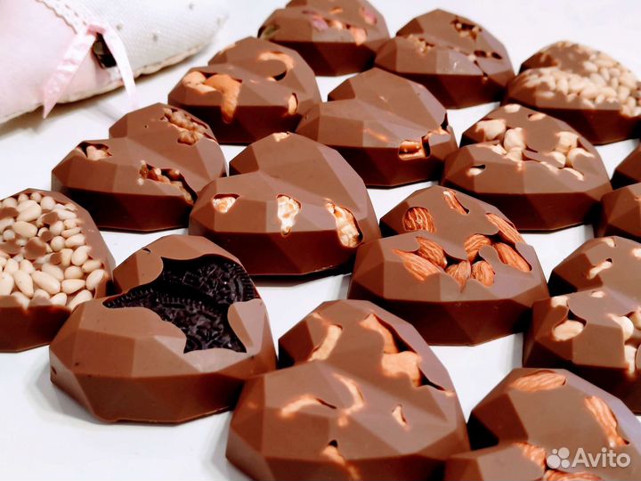 Шоколад ручной работы, букеты, плитки, клубника