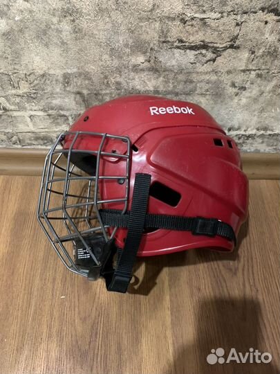 Шлем хоккейный reebok