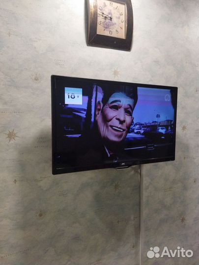 Телевизор JVC LT-32M340