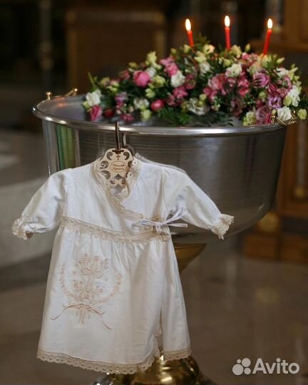 Украшение купели цветами на Крещение / Венчание