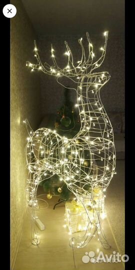 Новогодний светящийся олень