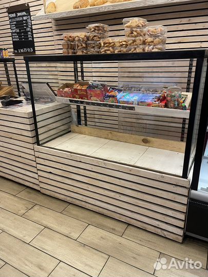 Витрина для пекарня