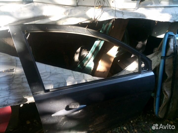 На разборе киа рио3 седан серый