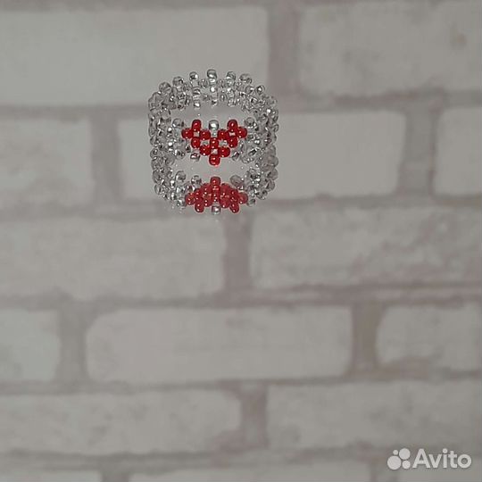 Кольцо из бисера