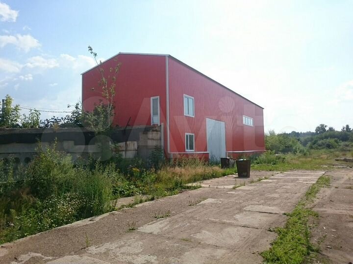 Здание 301.3 м² зу 6сот Киров Щорса