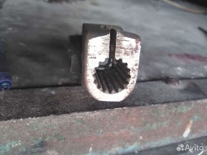 Рулевой кардан