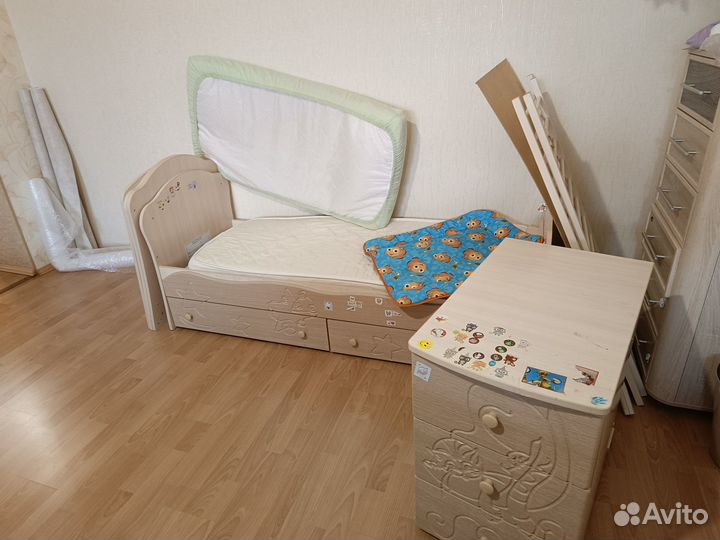 Детская кровать-трансформер 