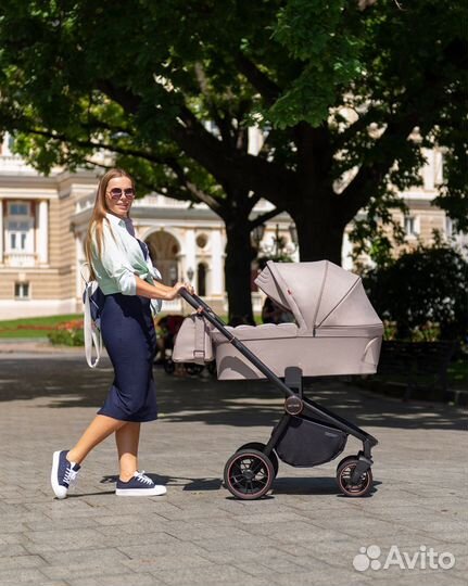 Коляска Carrello Epica/G 2 в 1