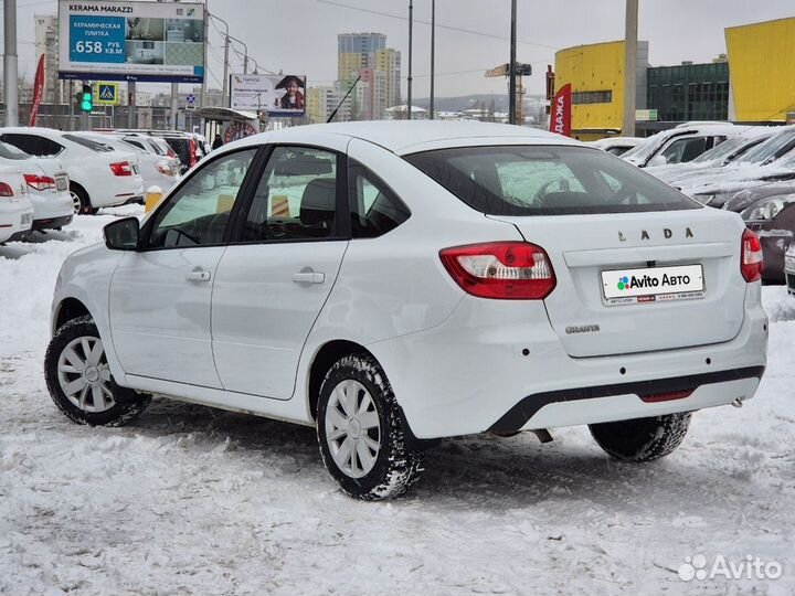 LADA Granta 1.6 МТ, 2022, 19 000 км