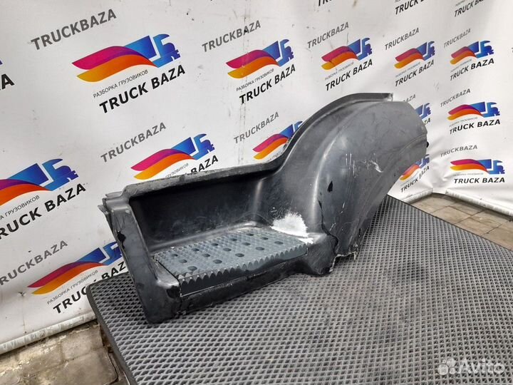 Корпус подножки левой