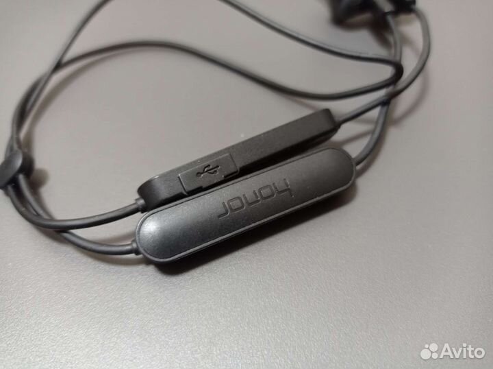 Наушники Honor Sport