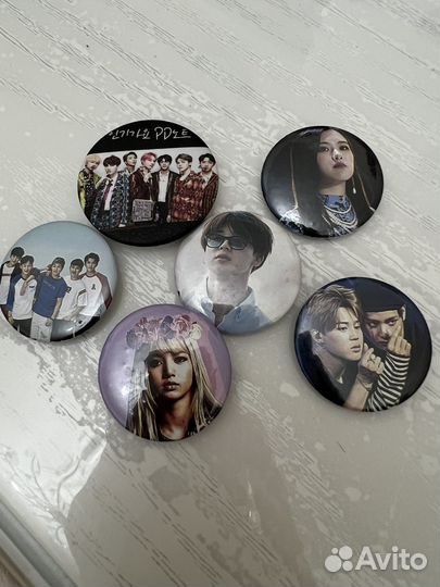Kpop значки