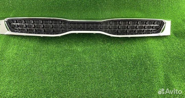 Решетка радиатора Kia Rio X -leine