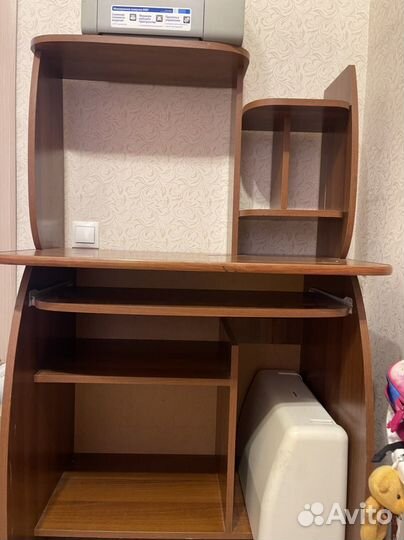 Компьютерный стол