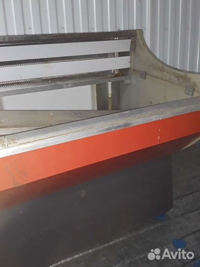 Холодильник витрина бу