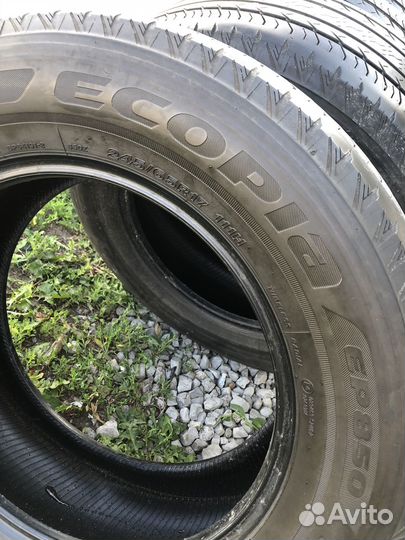 Bridgestone Ecopia EP850 245/65 R17