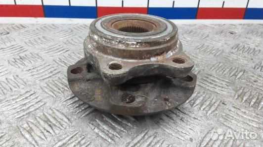 Ступица передняя левая audi A4 B7 (5DN25K902)