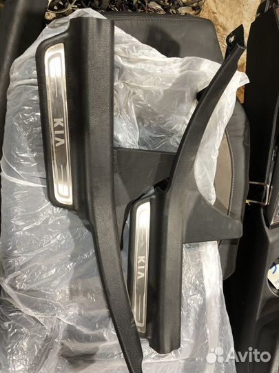 Накладные порожки с подсветкой оптима 3