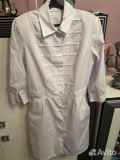 Халаты медицинские в ассортименте, 5 шт., 42-44