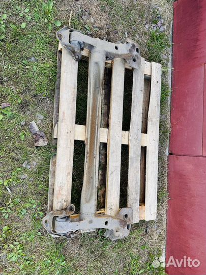 Балка подвески задняя Опель Астра h 13128334