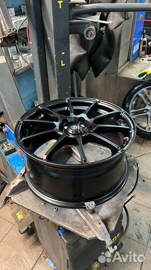 R17 Goodyear Eagle F1 Asymmetric 6 215/45, PCD 5x108 DIA 73.1