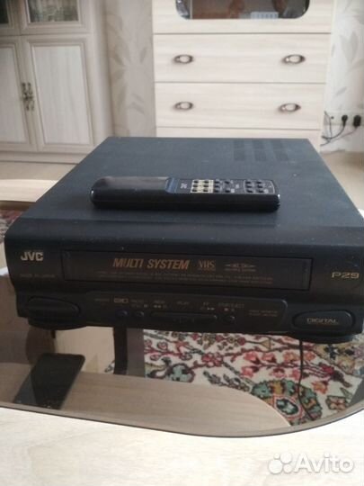Видеомагнитофон JVC P29