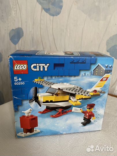 Lego City самолет почты 60250