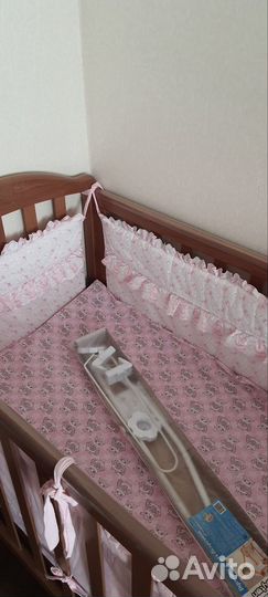 Детская кровать с маятником и ящиком