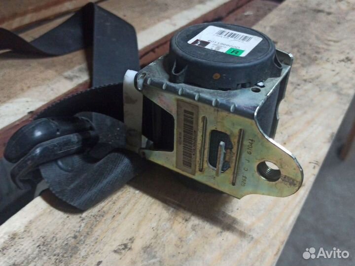 Ремень безопасности передний левый Freelander 1