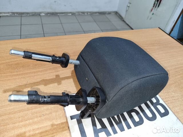 Передний L подголовник форд фиеста 6 2010 год