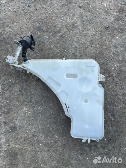 Бмв 1 f20 бачок стеклоомывательной жидкости