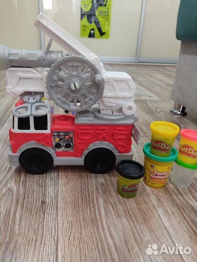 Пожарная машина Play Doh оригинал