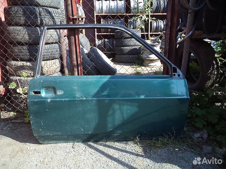 Правая дверь ваз 2108